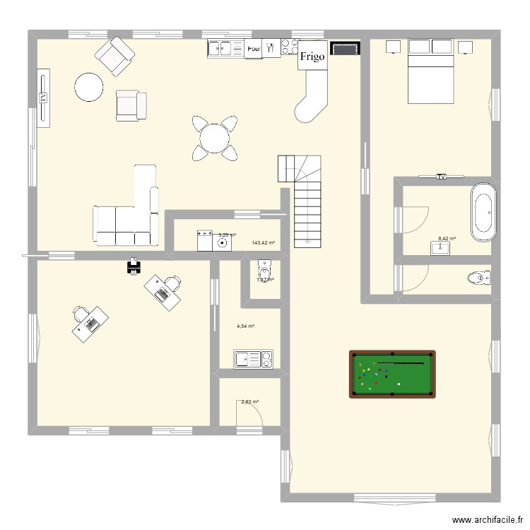 maison catherine. Plan de 6 pièces et 164 m2