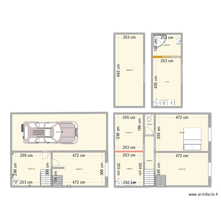Ss sol. Plan de 12 pièces et 135 m2