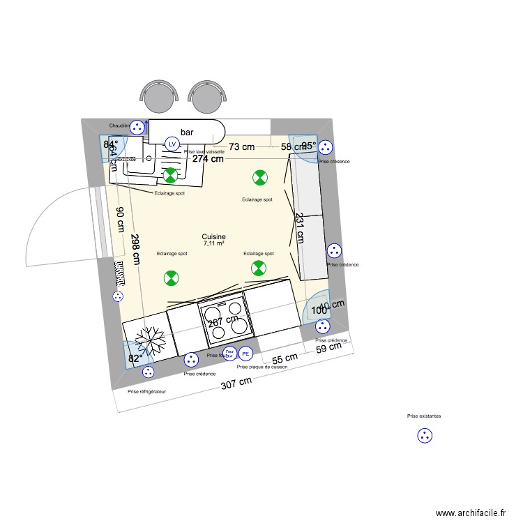 CUISINE MAISON DU BAS RDC. Plan de 1 pièce et 7 m2