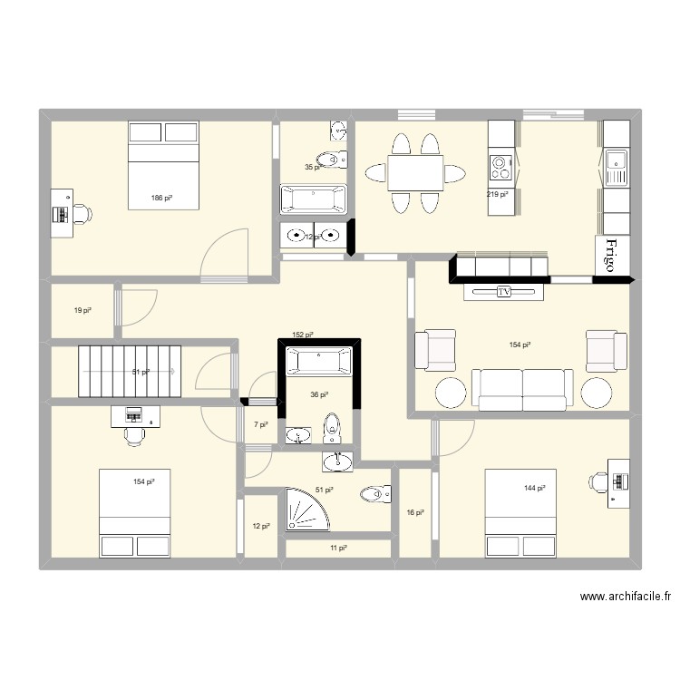 V CSC Étudiants /salon. Plan de 16 pièces et 117 m2