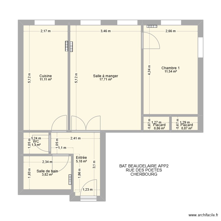 BAT BAUDELAIRE APP2. Plan de 8 pièces et 52 m2