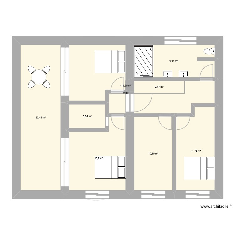 Maison 1.0. Plan de 13 pièces et 176 m2