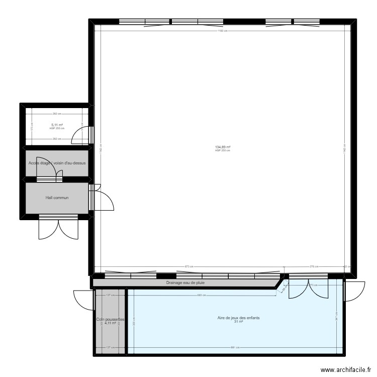 Evry - Bois Sauvage / Espace extérieur. Plan de 7 pièces et 186 m2