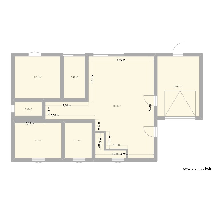 MAISON V1. Plan de 7 pièces et 94 m2