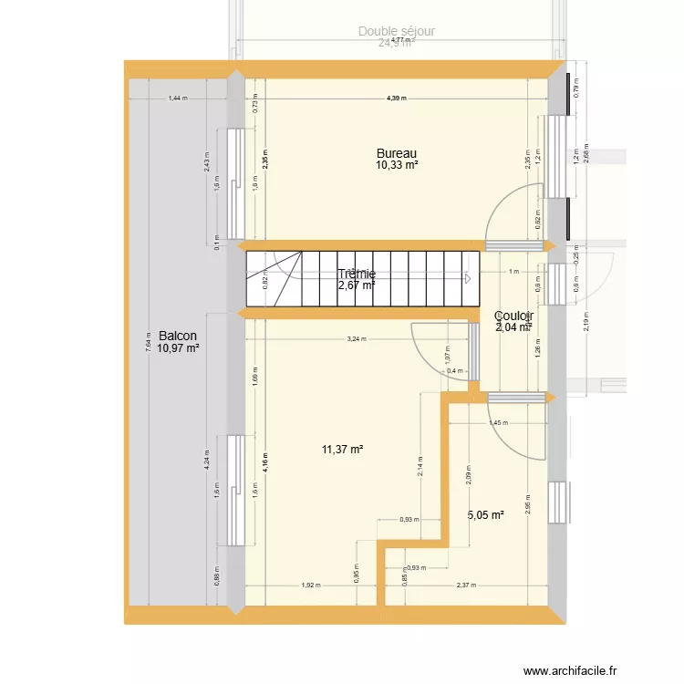 ESSAI fou. Plan de 20  et 175 m²