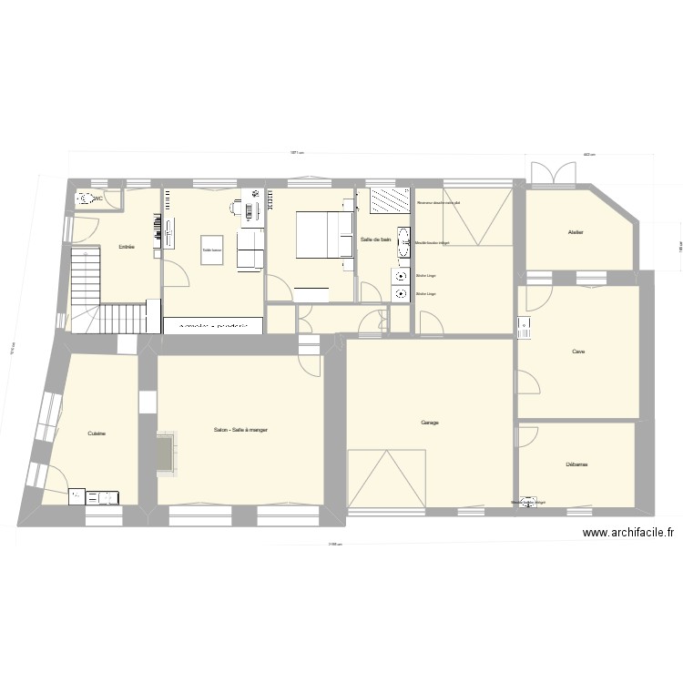 Salle de Bains RDC actuelle. Plan de 18 pièces et 234 m2