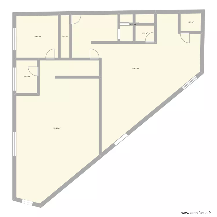 local perpi. Plan de 8 et 177 m² local perpi. Plan de 8 et 177 m²