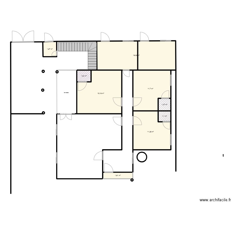 chantier oncle Henri. Plan de 9 pièces et 65 m2