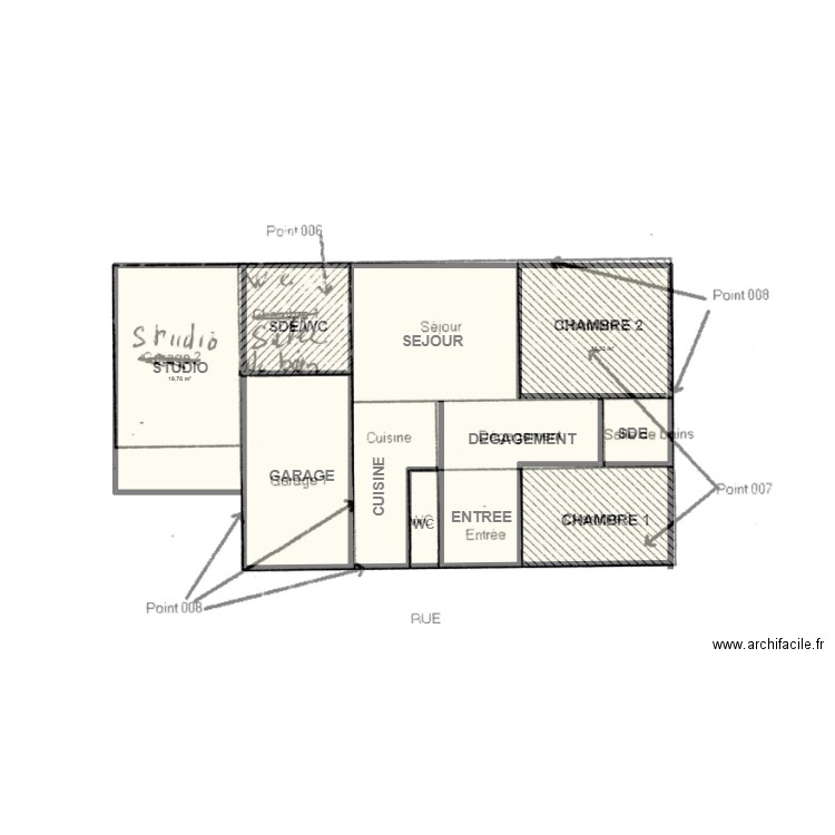 DECOK. Plan de 4 pièces et 105 m2