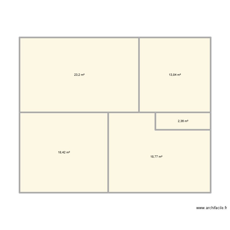 BAS. Plan de 5 pièces et 77 m2
