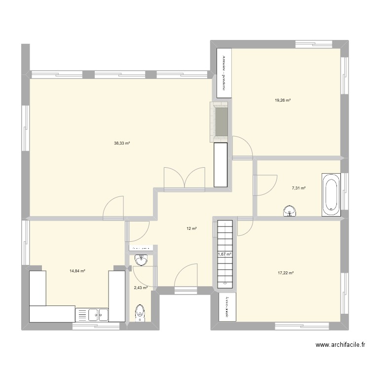 Chateaubriand. Plan de 8 pièces et 113 m2