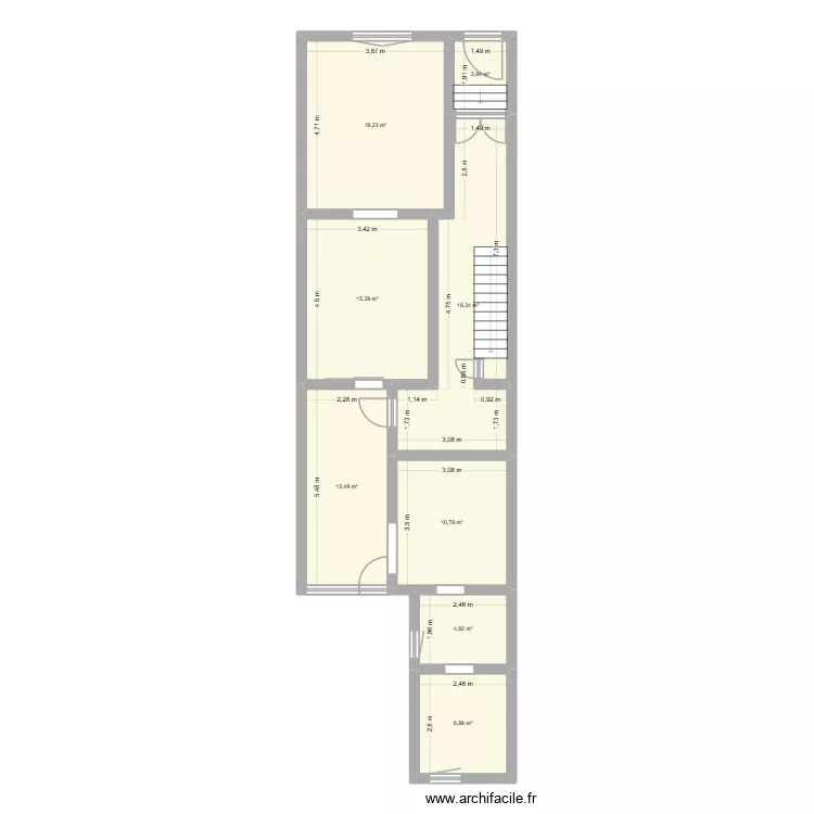 Rez-de-chauss&eacute;e F&eacute;tinne. Plan de 8  et 90 m²