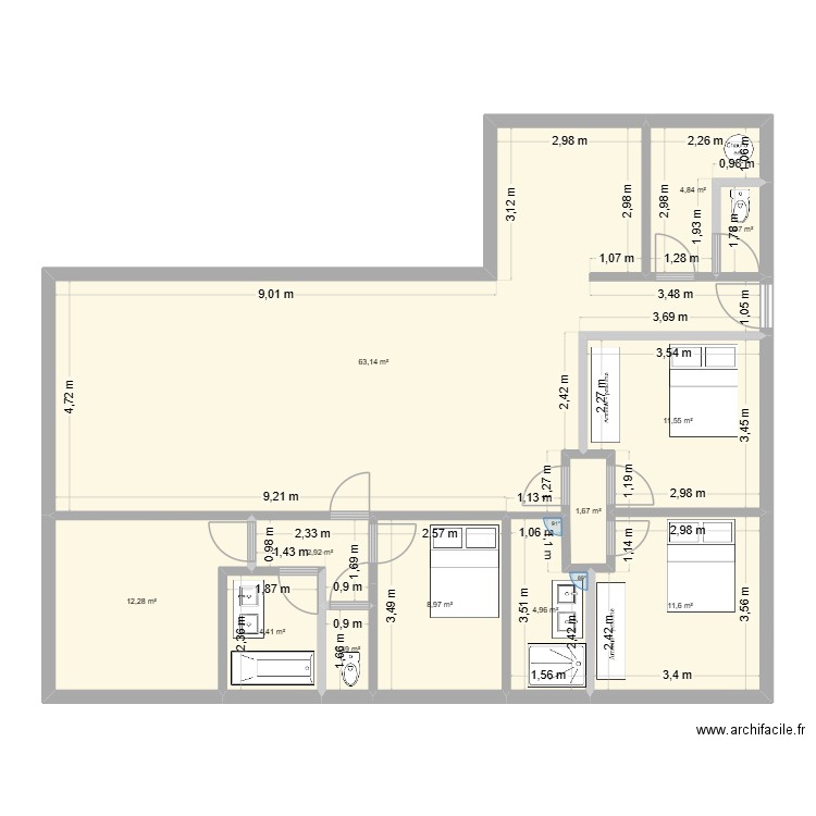 Maison extension. Plan de 12 pièces et 131 m2