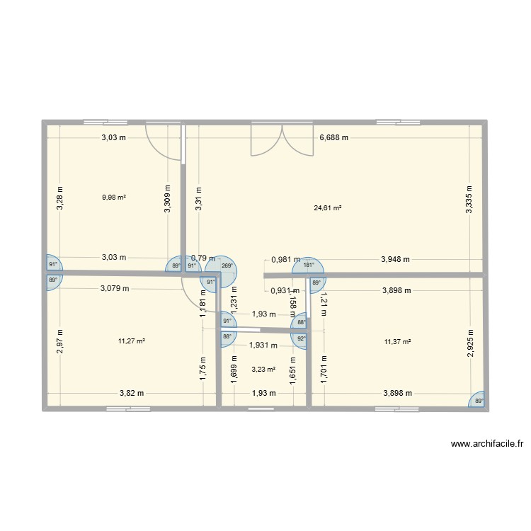 T3 daloa. Plan de 0 pièce et 0 m2