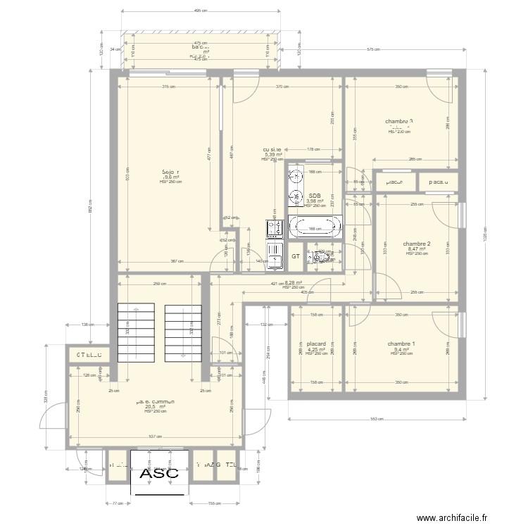 port marchand. Plan de 18 pièces et 111 m2