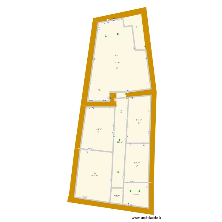 projet roujan. Plan de 8 pièces et 94 m2
