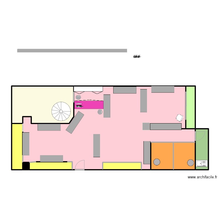 Au petit bonheur. Plan de 10 pièces et 115 m2