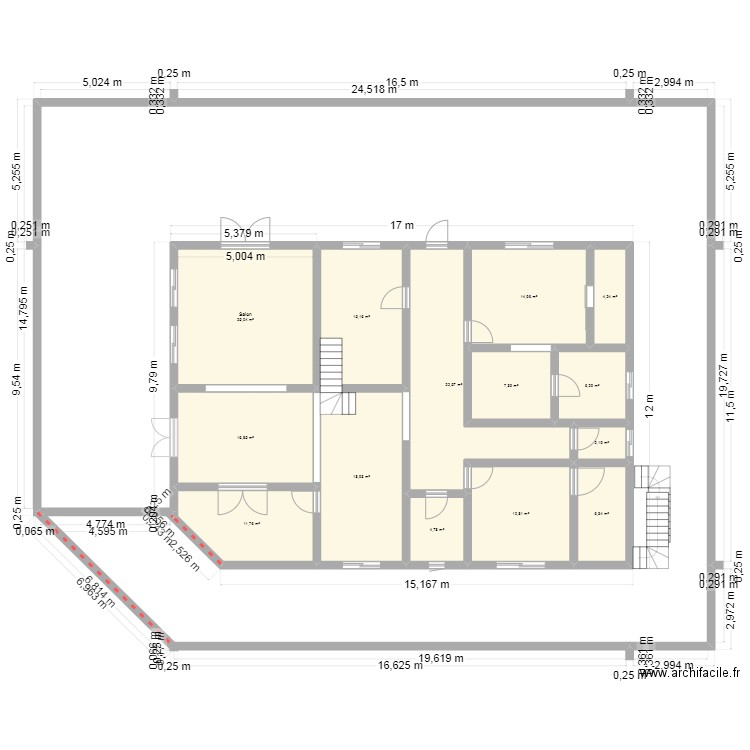 RDC. Plan de 14 pièces et 169 m2