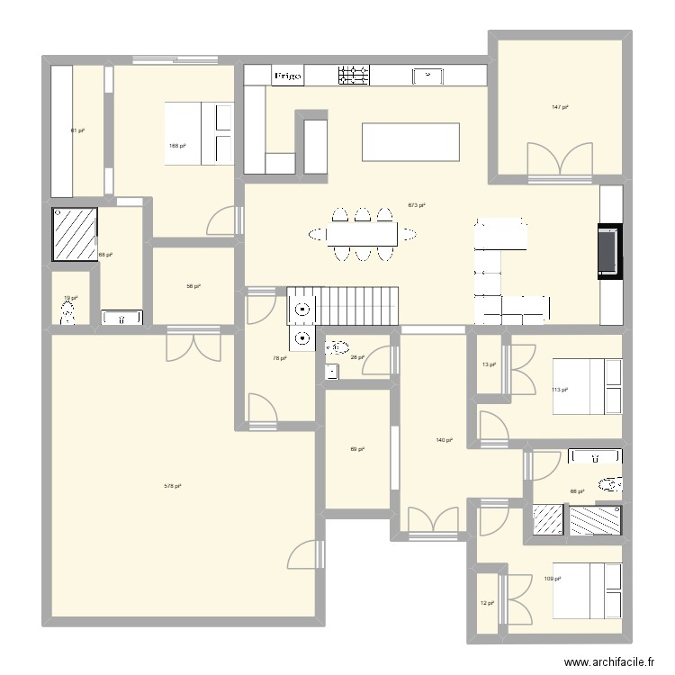 Futur test. Plan de 17 pièces et 223 m2