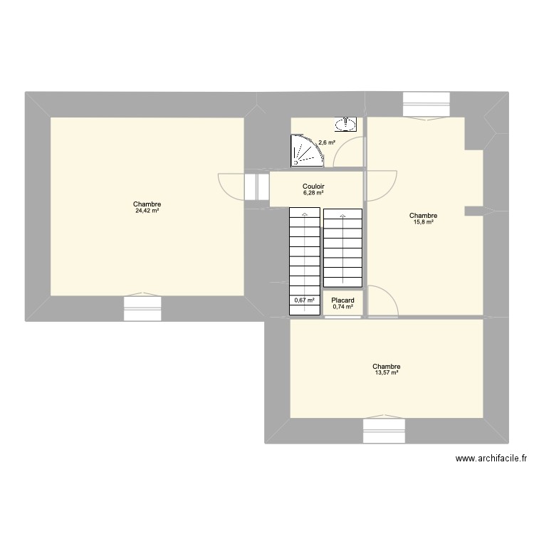 Plan actuel étage. Plan de 7 pièces et 64 m2