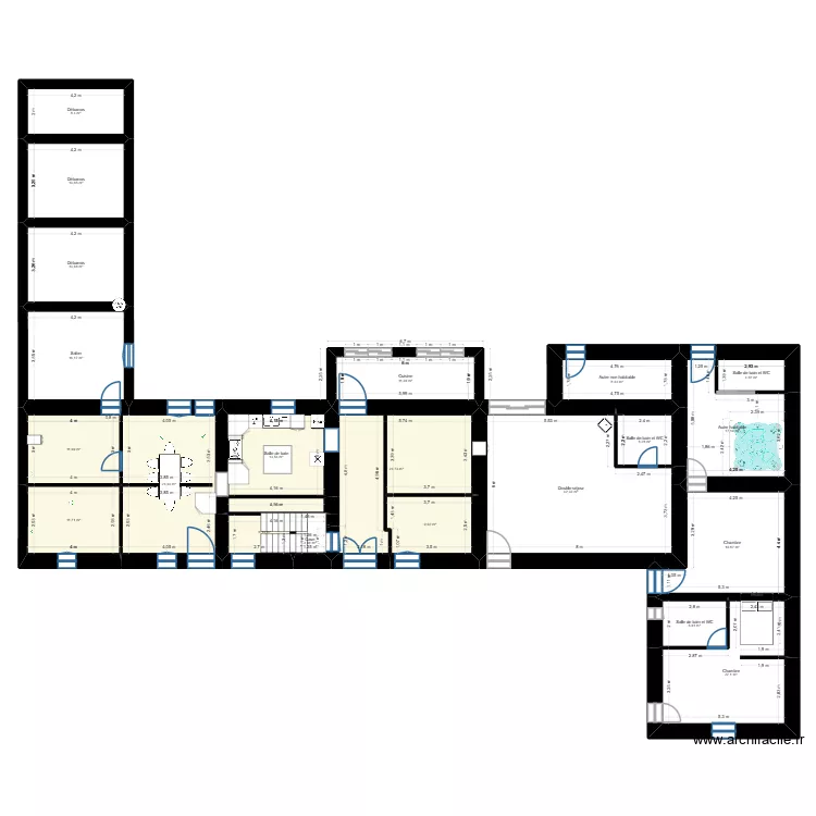 Domaine Tournoisis. Plan de 22 pièces et 293 m²