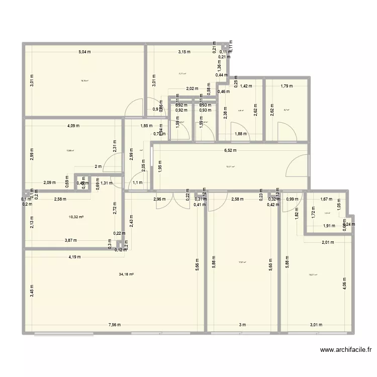 Eolienne avant. Plan de 