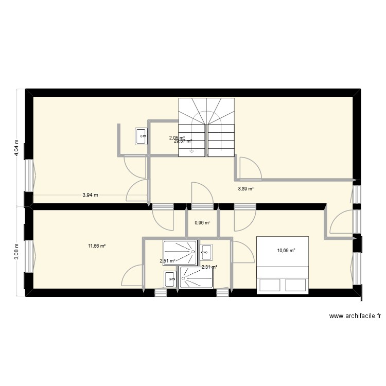 rdc. Plan de 8 pièces et 68 m2