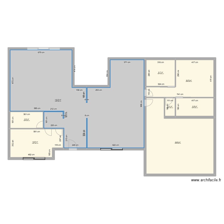 plan 1. Plan de 8 pièces et 230 m2