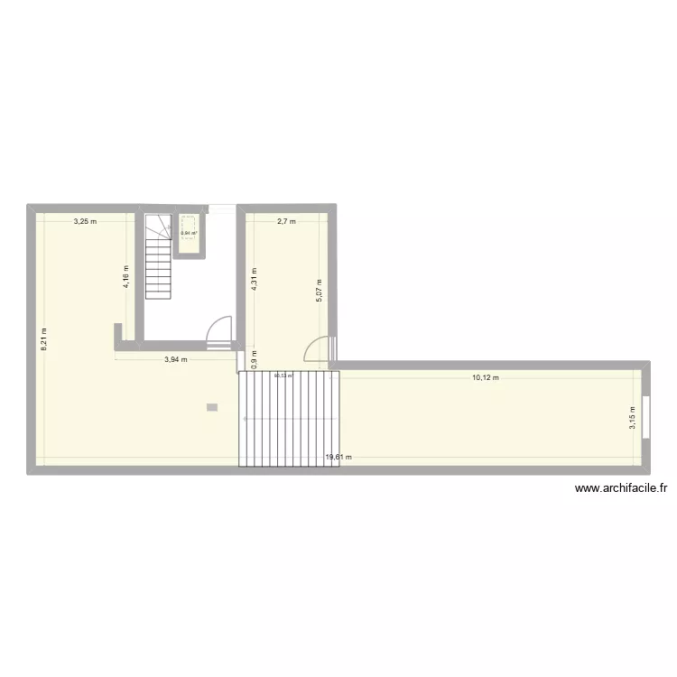 magasin. Plan de 2  et 94 m²