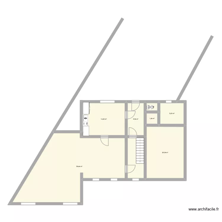 Maison modifi&eacute;e. Plan de 8  et 140 m²