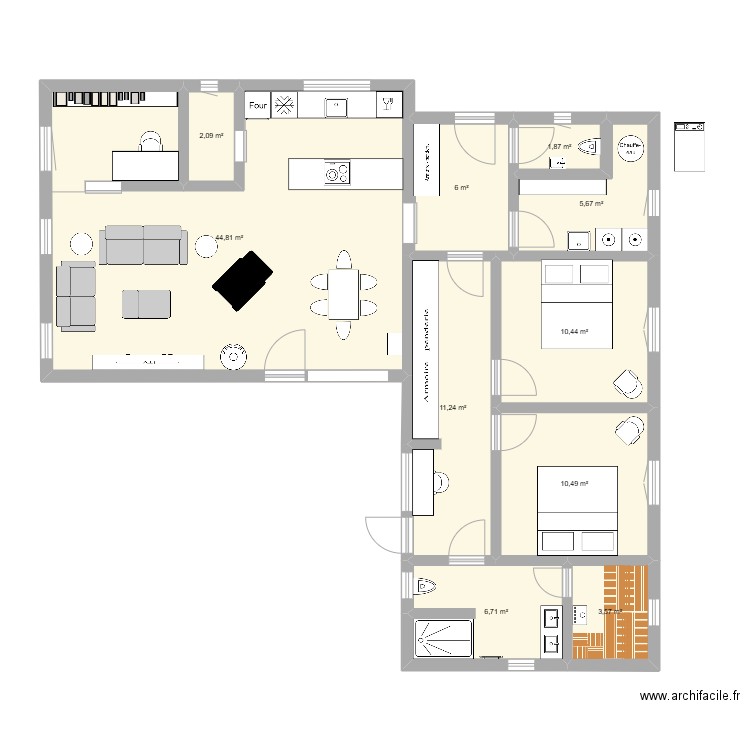 Bungalow L-Form 100 m2. Plan de 10 pièces et 103 m2