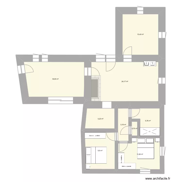 maison l\'hospitalet. Plan de 9 pièces et 92 m²