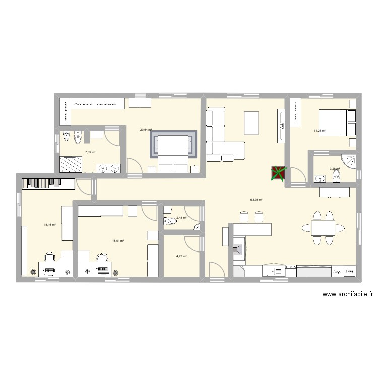 maison longue. Plan de 9 pièces et 143 m2