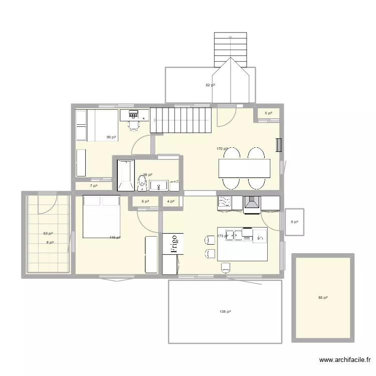 Rez-de-chauss&eacute;e. Plan de 15 pièces et 91 m²