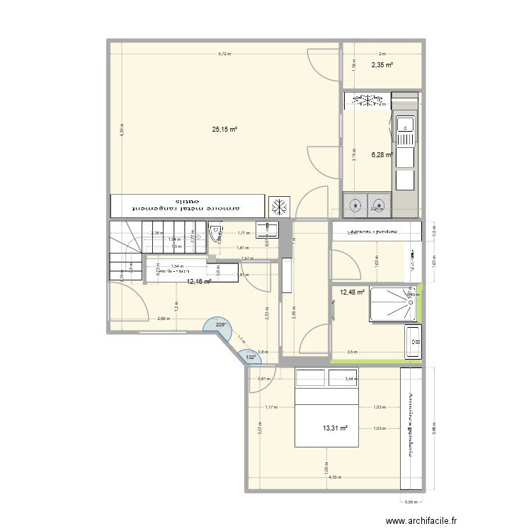 maison buanderie. Plan de 6 pièces et 72 m2