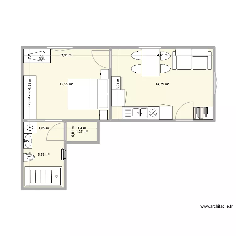 Deux pi&egrave;ce RDC. Plan de 4  et 34 m²