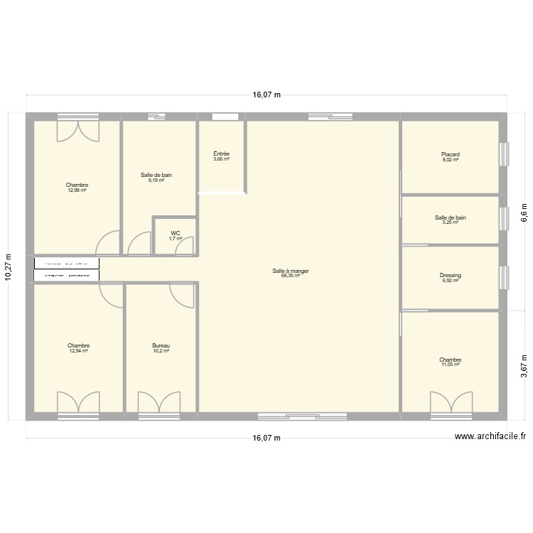 maison. Plan de 11 pièces et 144 m2