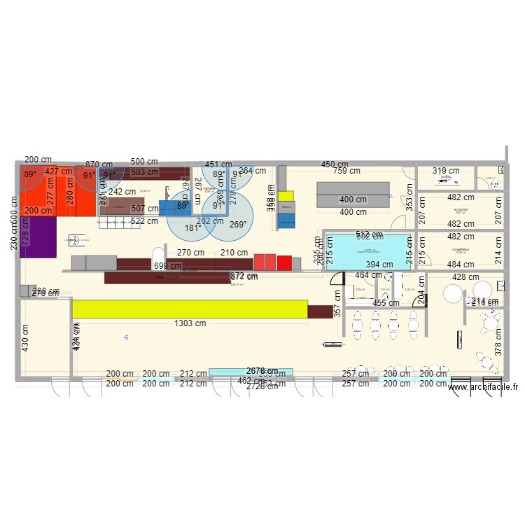 pernes. Plan de 11 pièces et 303 m2