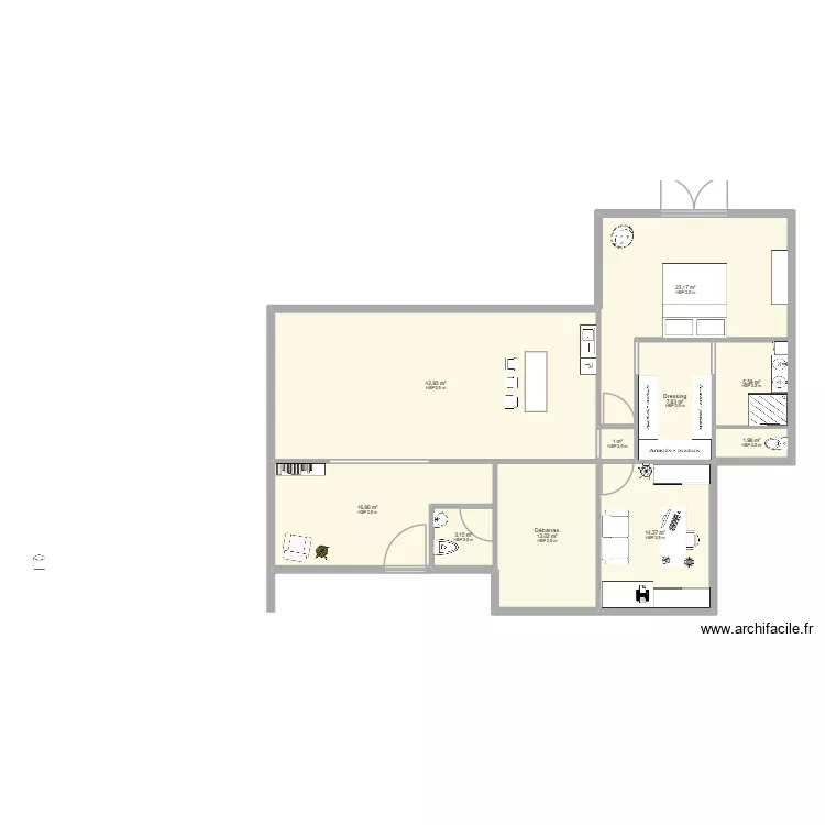 Maison contemporaine. Plan de 10  et 130 m²
