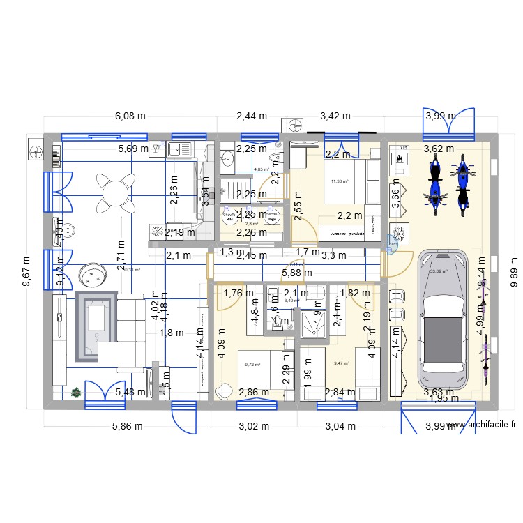 VSM RENO F CUISINE BIS avec garage. Plan de 9 pièces et 132 m2