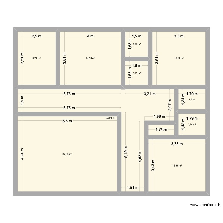 Plan2. Plan de 11 pièces et 115 m2