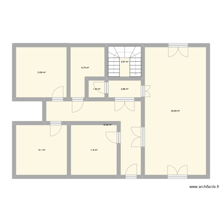 Maison 01. Plan de 9 pièces et 110 m2
