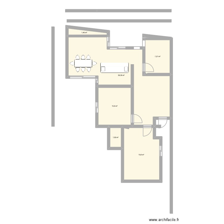 aissa. Plan de 6 pièces et 75 m2