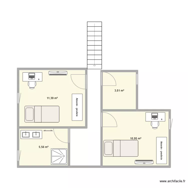 R+1. Plan de 4  et 32 m²