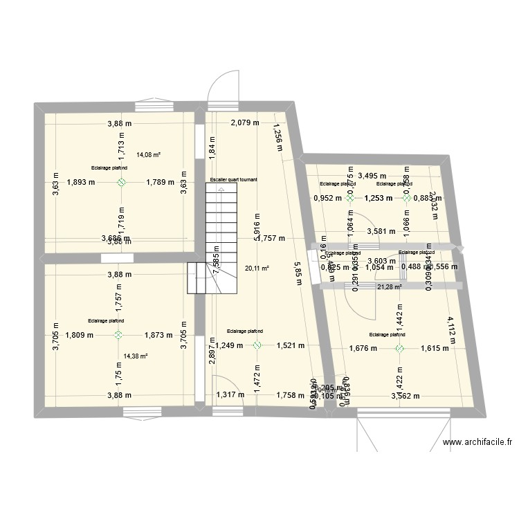Maison Jaune. Plan de 5 pièces et 70 m2