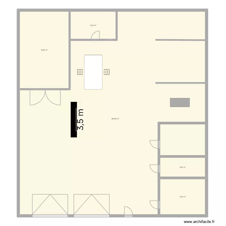 OTO. Plan de 5  et 358 m²