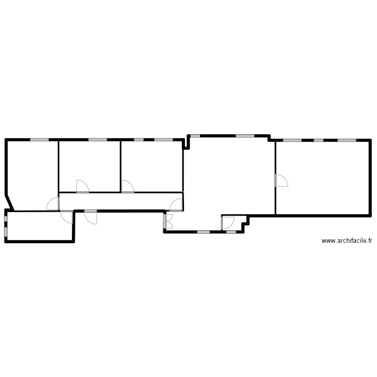 Seoudi. Plan de 5 pièces et 482 m2