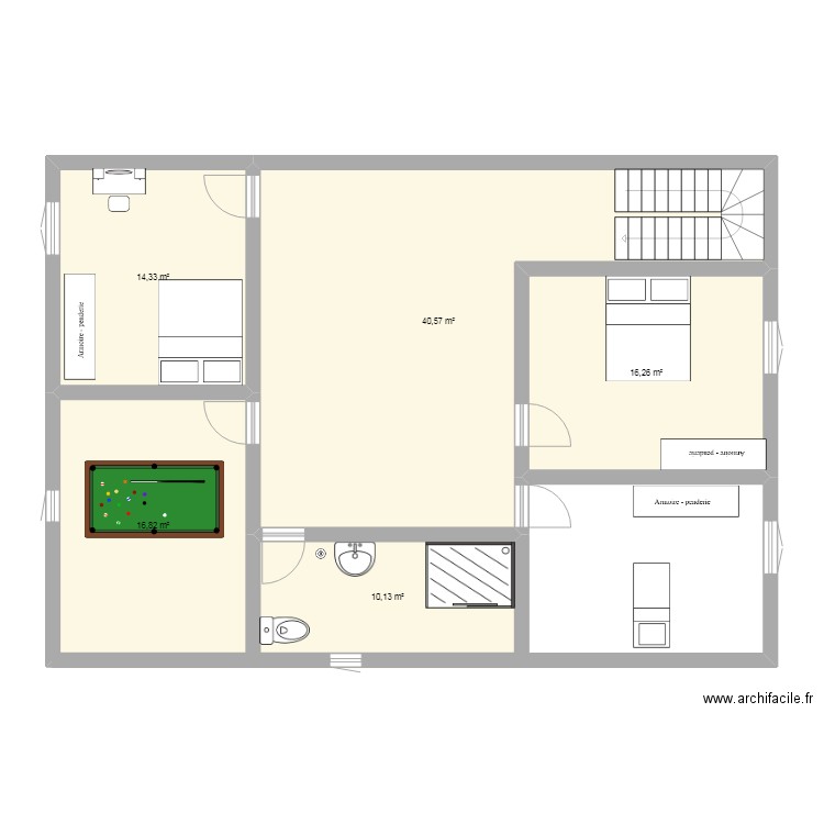 etage. Plan de 5 pièces et 98 m2