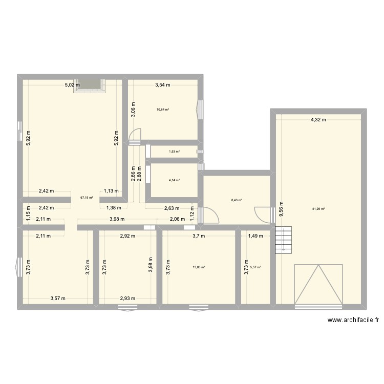 SENAS 2. Plan de 8 pièces et 153 m2