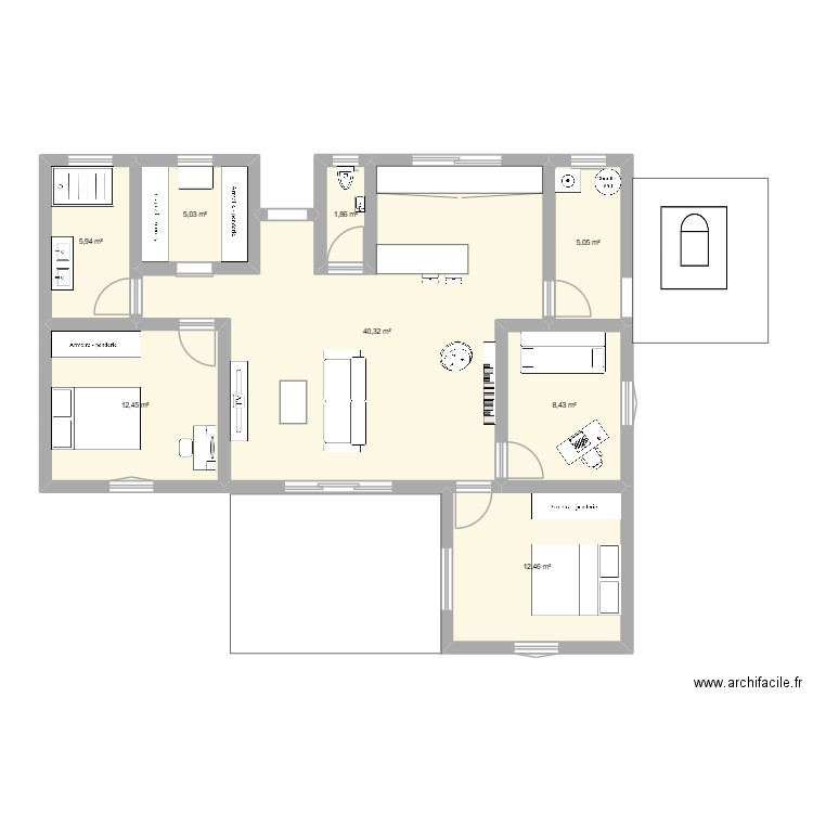 Maison03. Plan de 8 pièces et 92 m2